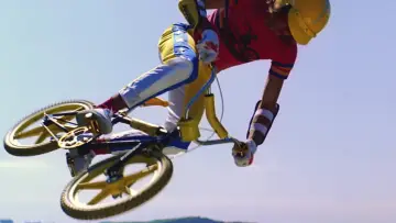 Backdrop to the movie "BMX Bandits" #1059567
