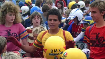 Backdrop to the movie "BMX Bandits" #1059571