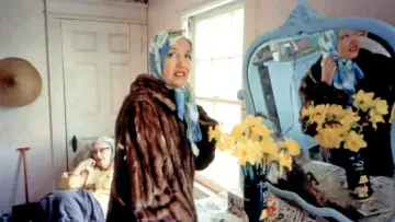 Backdrop to the movie "Grey Gardens" #1135845