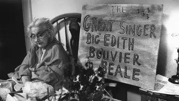 Backdrop to the movie "Grey Gardens" #1135856