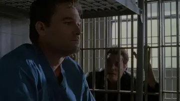 Backdrop to the movie "Unlawful Entry" #1183685