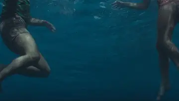 Backdrop to the movie "Jaws 3-D" #699279