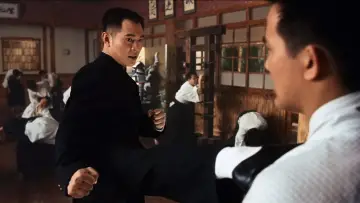 Backdrop to the movie "Fist of Legend" #793321