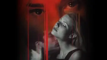 Backdrop to the movie "Hush" #400311