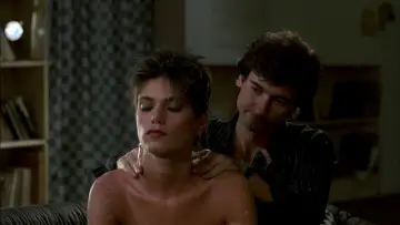 Backdrop to the movie "After Hours" #791502