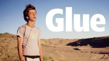 Backdrop to the movie "Glue" #1105949