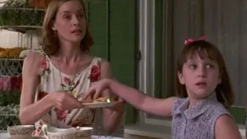 Backdrop to the movie "Matilda" #649836