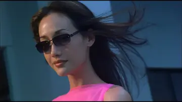 Backdrop to the movie "Naked Weapon" #265434