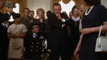 Backdrop to the movie "Nixon" #254303