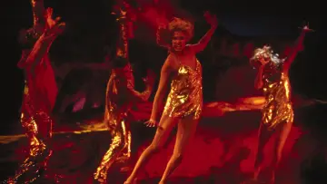 Backdrop to the movie "Showgirls" #606662