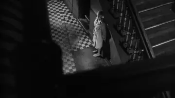 Backdrop to the movie "Kiss Me Deadly" #990583