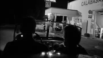 Backdrop to the movie "Kiss Me Deadly" #990589