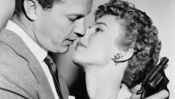 Backdrop to the movie "Kiss Me Deadly" #990593
