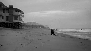 Backdrop to the movie "Kiss Me Deadly" #990613