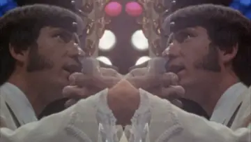 Backdrop to the movie "Head" #696666