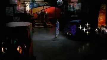 Backdrop to the movie "Head" #696696