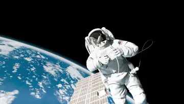Backdrop to the movie "Space Station 3D" #1078947