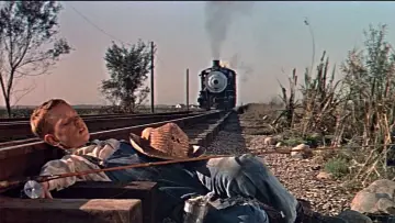 Backdrop to the movie "The Spirit of St. Louis" #1081483