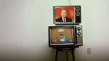 Backdrop to the movie "Control Room" #1136989