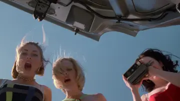 Backdrop to the movie "Jawbreaker" #1165945