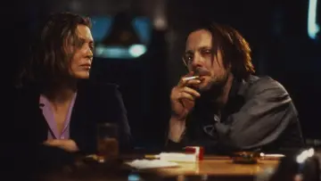 Backdrop to the movie "Barfly" #994003