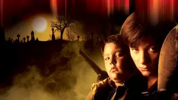 Backdrop to the movie "Pet Sematary II" #894672