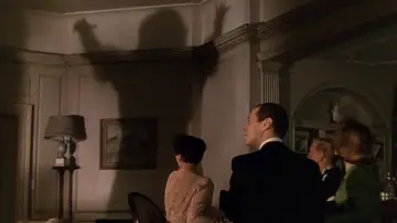 Backdrop to the movie "Blithe Spirit" #1091166