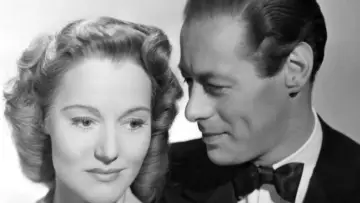 Backdrop to the movie "Blithe Spirit" #449936