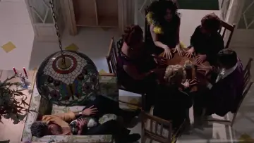 Backdrop to the movie "Juliet of the Spirits" #1477763