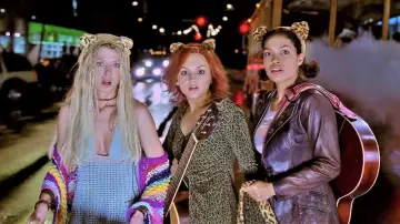 Backdrop to the movie "Josie and the Pussycats" #1081139