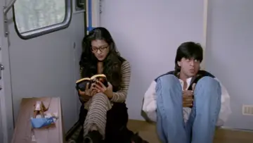 Backdrop to the movie "Dilwale Dulhania Le Jayenge" #749096