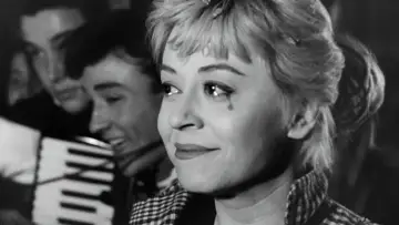 Backdrop to the movie "Nights of Cabiria" #983599