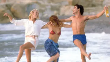 Backdrop to the movie "Summer Lovers" #899319