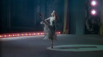 Backdrop to the movie "The Red Shoes" #751611