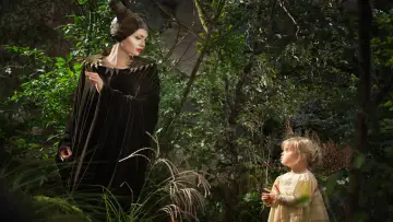 Backdrop to the movie "Maleficent" #240513