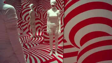 Backdrop to the movie "Helter Skelter" #920857