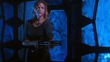 Backdrop to the movie "Monolith" #1135424