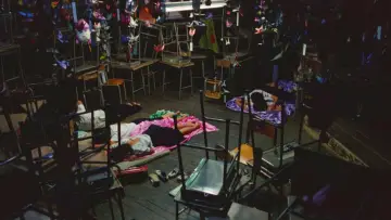 Backdrop to the movie "Typhoon Club" #1105896