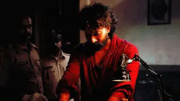 Backdrop to the movie "Krishnamma" #1095398