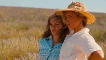 Backdrop to the movie "Valensole 1965" #872878