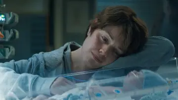Backdrop to the movie "Blue Baby" #1224261