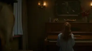 Backdrop to the movie "The Strangers: Chapter 1" #555795