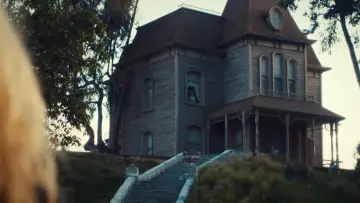 Backdrop to the movie "MaXXXine" #1531463