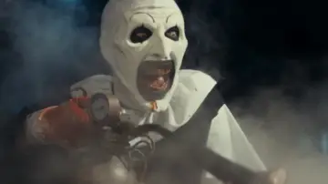 Backdrop to the movie "Terrifier 3" #557618