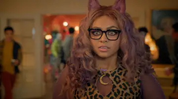 Backdrop to the movie "Monster High 2" #319439