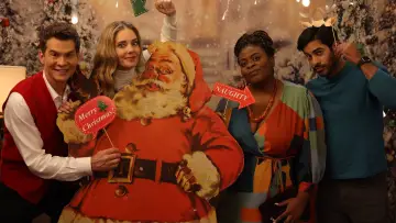 Backdrop to the movie "I Believe in Santa" #1033463
