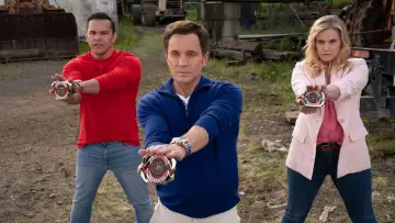 Backdrop to the movie "Mighty Morphin Power Rangers: Once & Always" #349853
