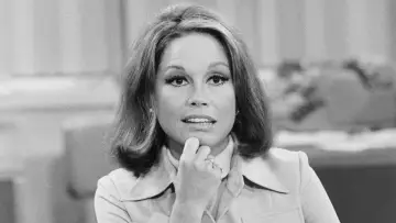 Backdrop to the movie "Being Mary Tyler Moore" #1651391