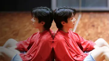 Backdrop to the movie "j-hope IN THE BOX" #919314