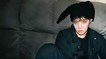 Backdrop to the movie "j-hope IN THE BOX" #919315
